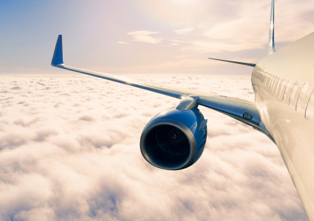 Пилот самолета потерял сознание во время рейса