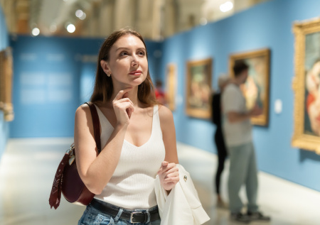 Психолог перечислила лучшие места для знакомств