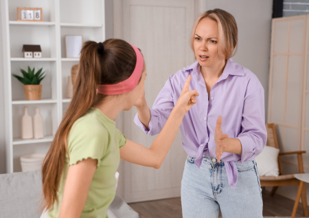 Психолог дала совет родителям, как избежать приступов агрессии у ребенка