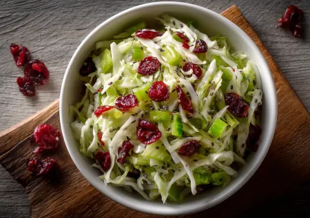 Всего 38 ккал: салат, который насыщает без чувства вины