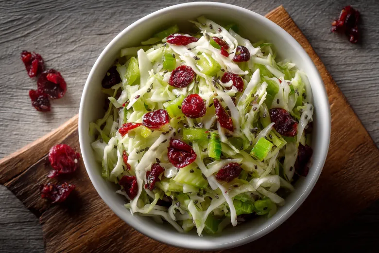 Простой и вкусный диетический салат на ужин — читать на NEWS.ru