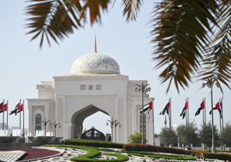 В Абу-Даби продолжились переговоры по Украине