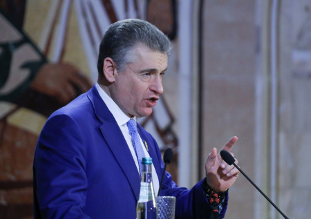 В России предложили ввести годичную отсрочку для налоговых законов