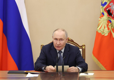 Путин заявил о важности книг о героях СВО для читателей