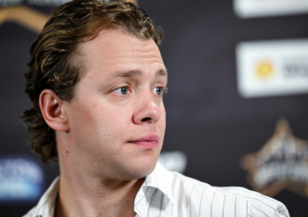 «Хочет жить в Голливуде»: легенда «Рейнджерс» Панарин нашел новый клуб