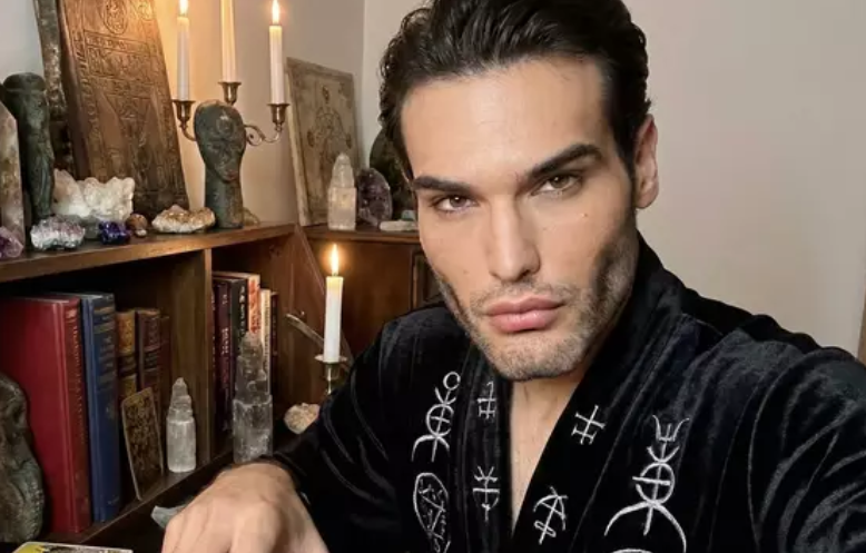 Атос Саломе