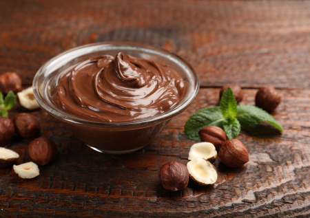 Гастроэнтеролог предупредила об опасности шоколадной пасты