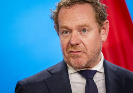 Нидерланды устали быть крупнейшим донором для Украины