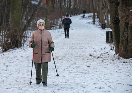 В Госдуме предложили снизить пенсионный возраст в России