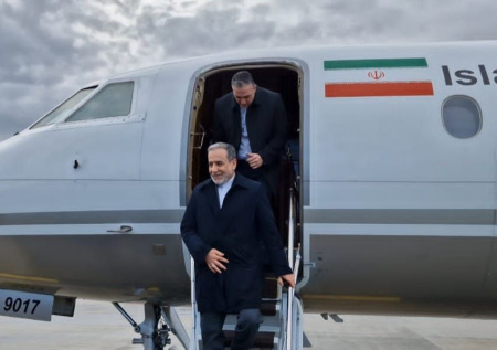 Делегации Ирана и США возобновили переговоры по ядерной программе в Омане