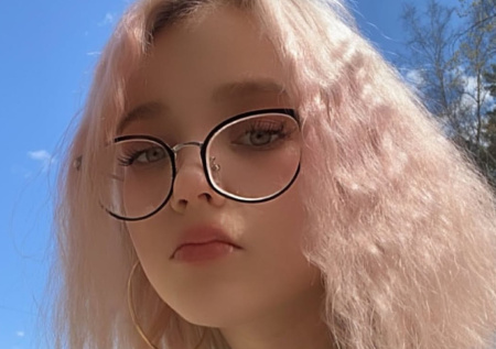 Забеременевшая в 13 лет героиня «Пусть говорят» ждет второго ребенка