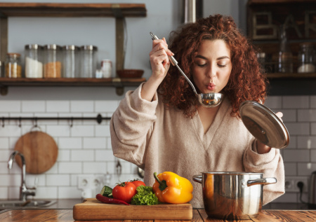 Как сделать домашний суп на вкус как в ресторане — 3 простых секрета, которые меняют обычное блюдо