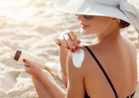 Онколог предупредил о главной причине развития рака кожи