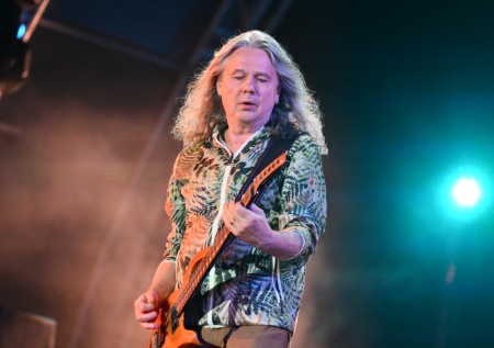 Рокер Чиж объяснил, почему прекратил общение с Гребенщиковым и Шевчуком