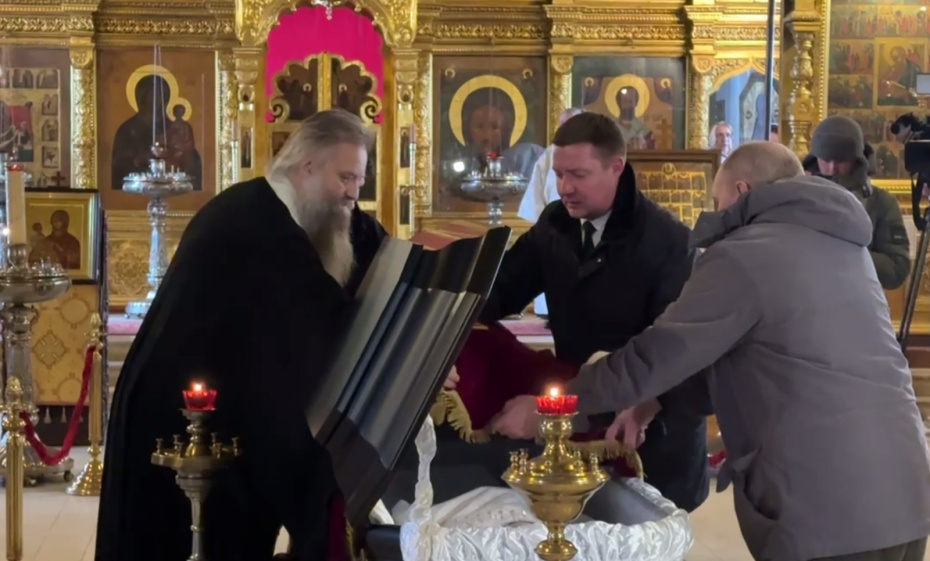 Гроб с телом Светланы Жильцовой