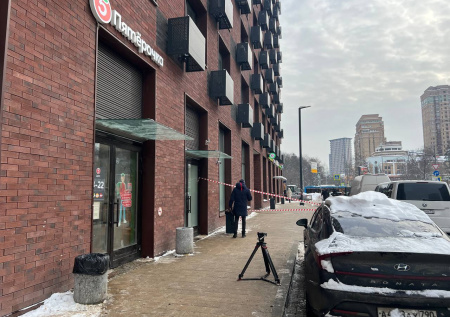 Журналисты сняли на видео обстановку у дома генерала Алексеева