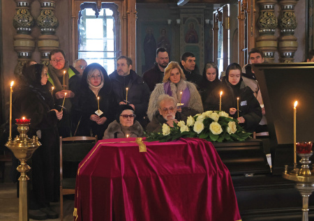 В Москве началась церемония прощания с Жильцовой