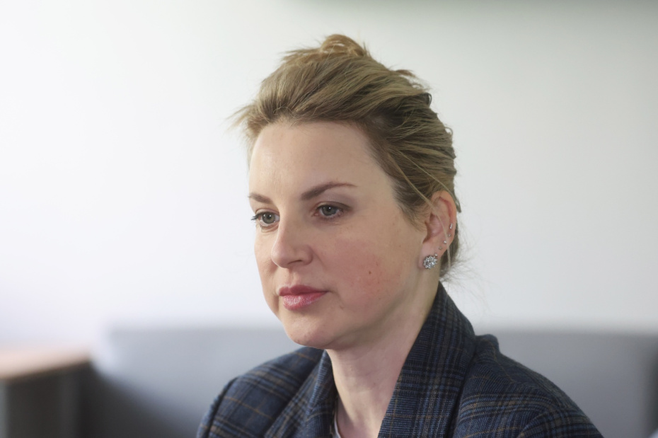 Ирина Слуцкая