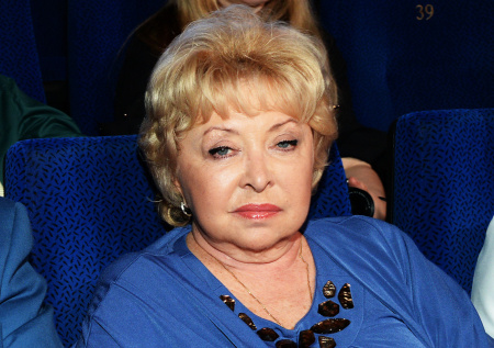 Звезда «Ворониных» попала в больницу из-за сильных болей в груди