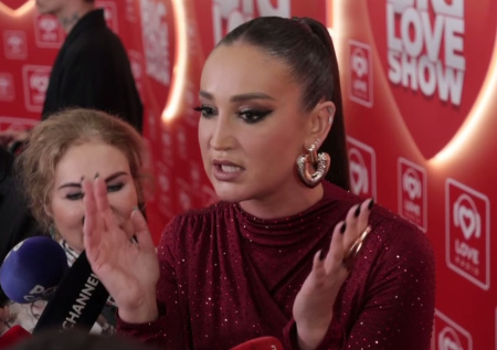 «Я замерзну»: Бузова ответила на популярную поговорку о рае в шалаше