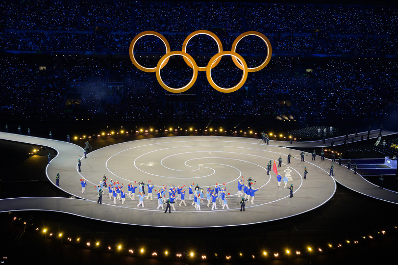 Церемония открытия XXV зимних Олимпийских игр на стадионе «Сан-Сиро» в Милане