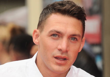 Экс-звезда британского реалити-шоу стал сборщиком мусора