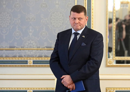 Посол России в Лондоне высказался о контактах с Залужным