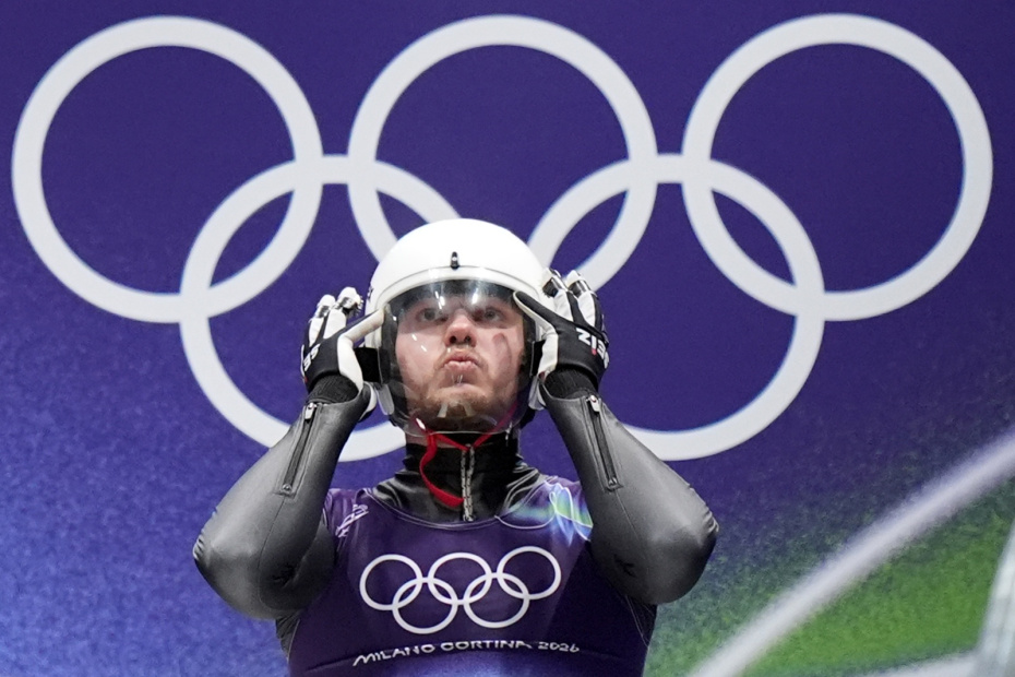 Павел Репилов на соревнованиях по санному спорту среди мужчин на одноместных санях на зимних Олимпийских играх — 2026