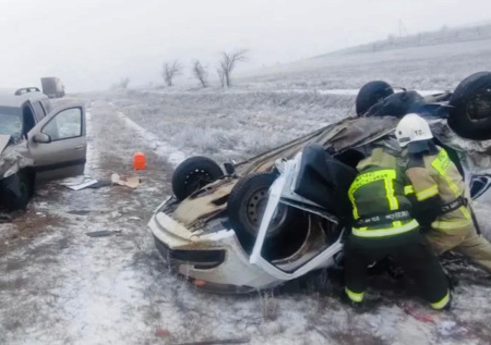 Трое человек погибли в ДТП в Калмыкии