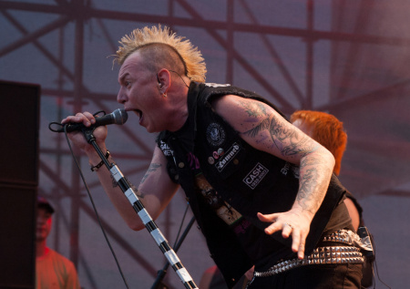 На бывшего лидера группы «Тараканы!» завели уголовное дело