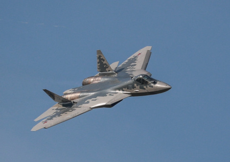 «Есть большой интерес»: Алиханов о популярности Су-57Э на Ближнем Востоке