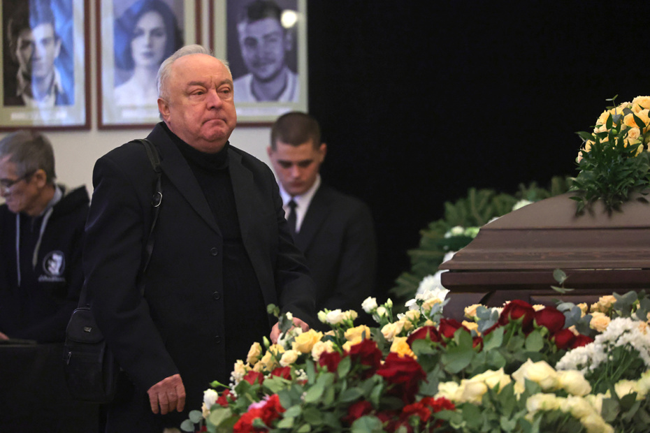 Борис Фрумкин на церемонии прощания с заслуженной артисткой России Ольгой Чиповской