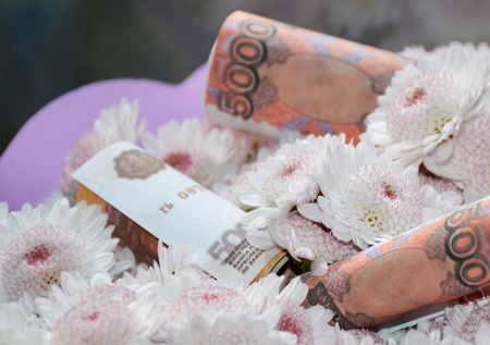 Россиян призвали отказаться от одного вида букетов и объяснили причину