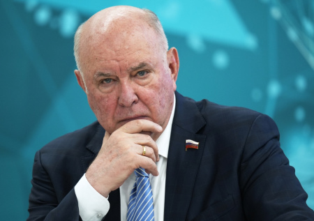 «РФ не опустится до хамства»: Карасин о санкциях, ЕС и принципах дипломатии