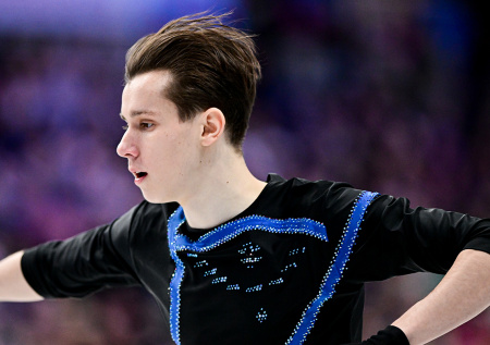 Шарий поднял на смех фигуриста Марсака за слова о Гуменнике