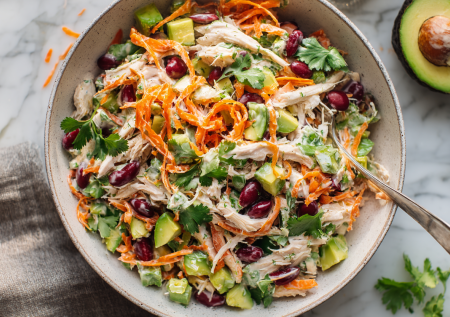 Готовим салат с копченой курицей без усилий