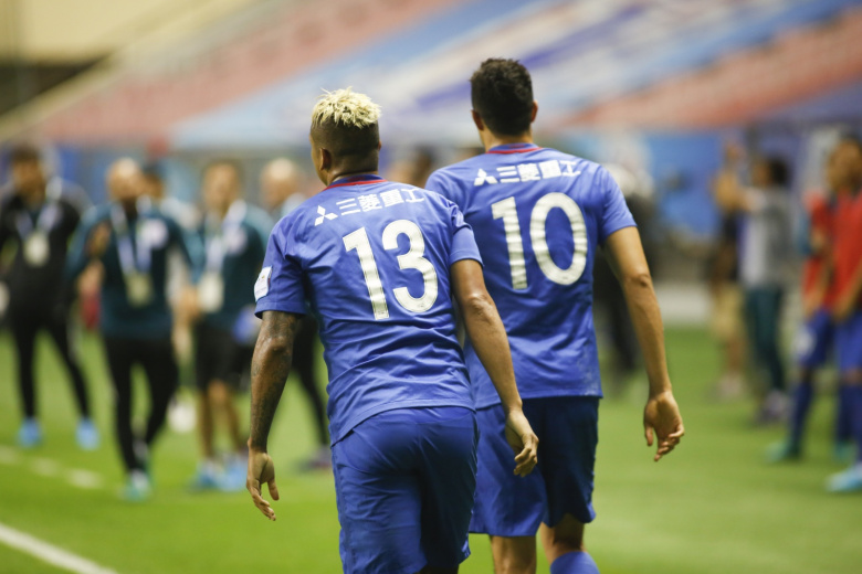 Китайская команда «Шанхай Шэньхуа»