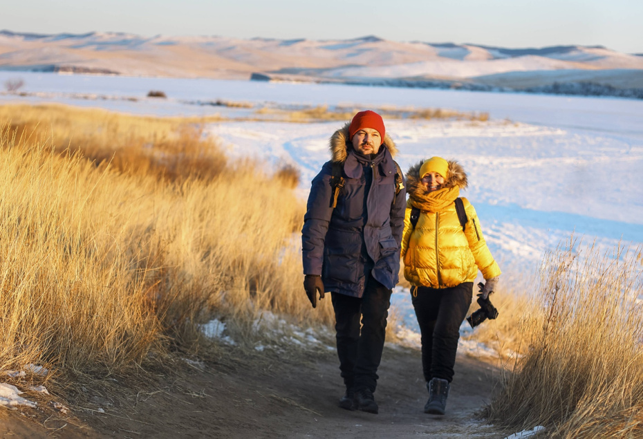 Туристы на Байкале