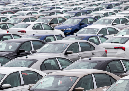 Ряду автобрендам предрекли уход с российского рынка