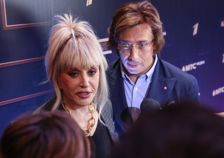 Пугачева ответила сбежавшему с Кипра Галкину на фоне ударов Ирана