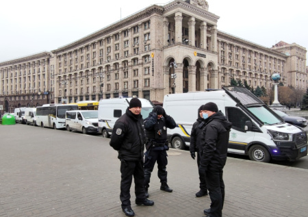 Детей на Украине будут эвакуировать без согласия родителей