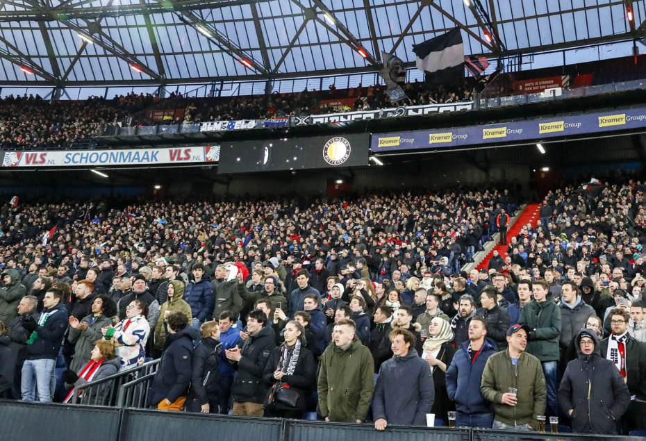 Фанаты футбольного клуба «Фейеноорд»