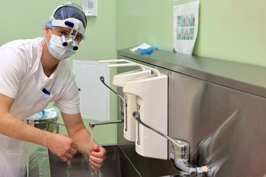 Врач-уролог, андролог, доцент Института урологии и репродуктивного здоровья человека Сеченовского Университета Дмитрий Королев