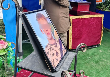 Отчима убитого мальчика из Петербурга отправили на полиграф