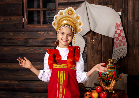 Утренник на носу: сделайте костюм на Масленицу за 60 минут — подскажем идеи