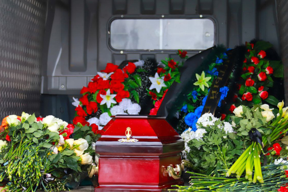 Прощание с девятилетним мальчиком Пашей Тифитулиным в Санкт-Петербурге