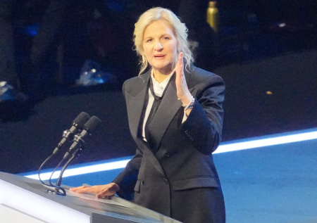 Украинский скелетонист довел главу МОК до слез