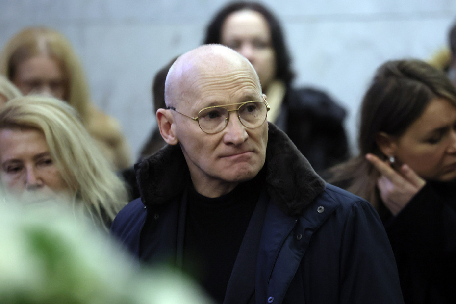 Адвокат Александр Гофшейн на прощании с заслуженным юристом России Генрихом Падвой в Москве