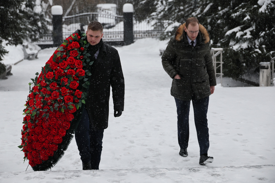 Церемония прощания с заслуженным юристом России Генрихом Падвой в Москве