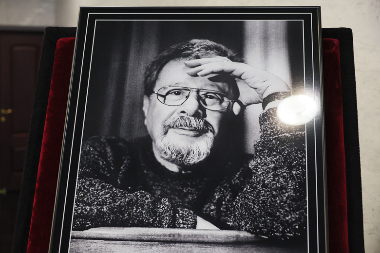 Церемония прощания с адвокатом Генрихом Падвой